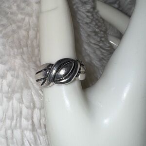Vintage Sterling Silver Vintage Knot Ring Size 8- Unisex